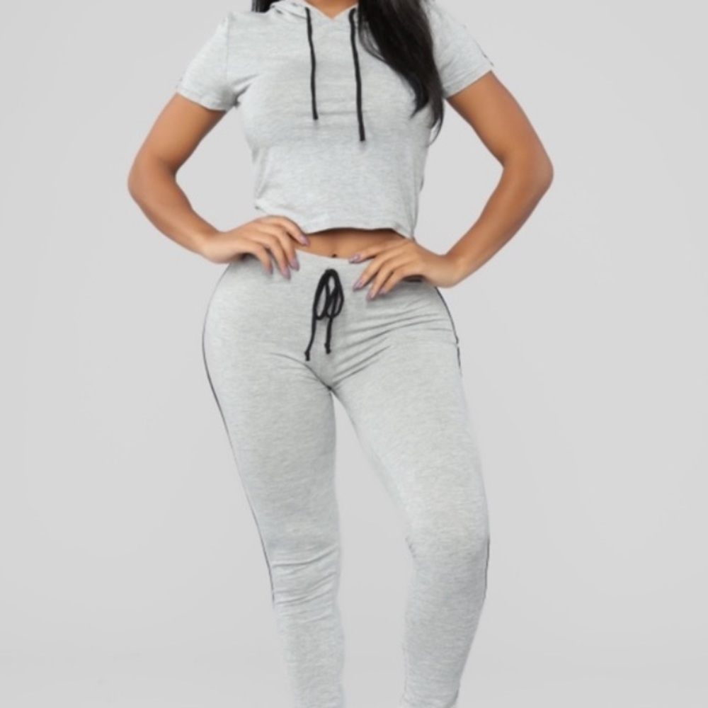 Fashion Nova Tennis Court Set